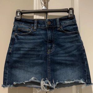 Jean mini skirt
